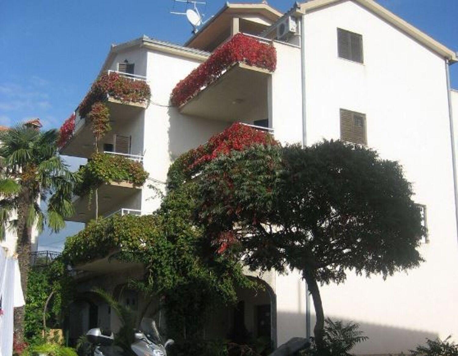 Apartments Biserka - 50 M From Beach トロギール エクステリア 写真